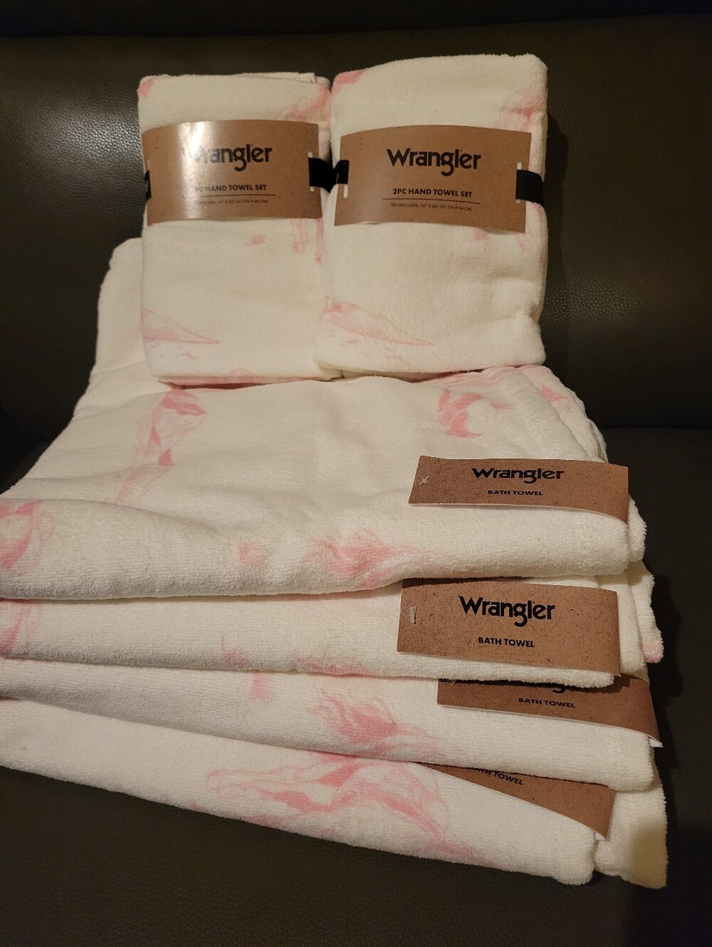 New Pink Cowgirl Wrangler Pink Western Towel Set 2 Bath 2 Hand Towels